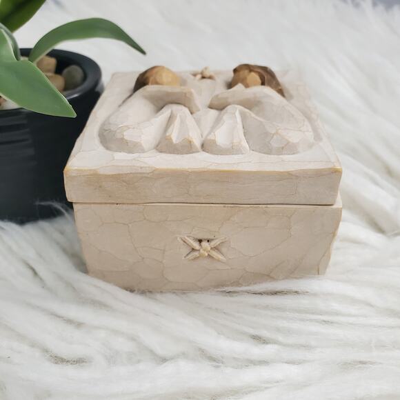 Willow Tree Hand Carved Friendship Trinket Jewelry Keepsake Box - Picture 6 of 8